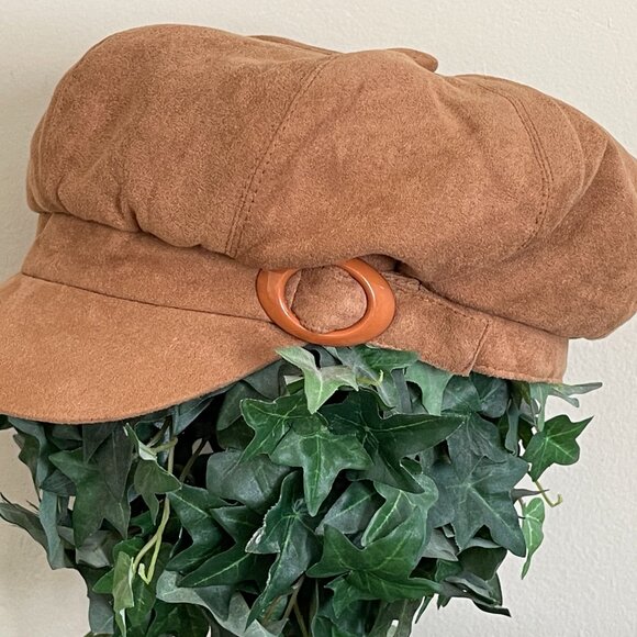 ⭐️HOST PICK⭐️ Faux Suede Retro Hat - Picture 7 of 15